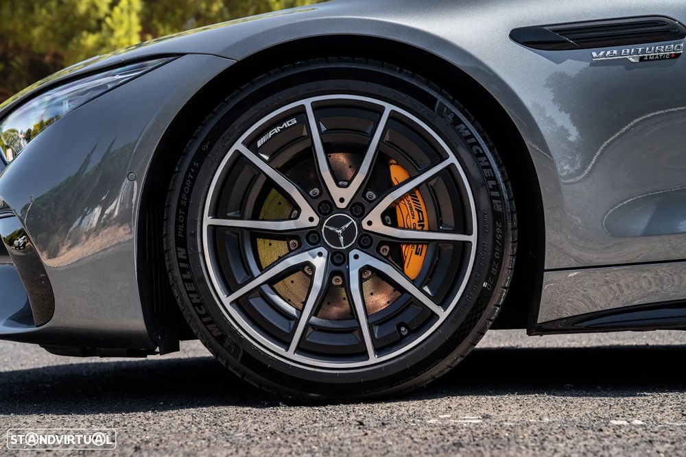 Mercedes-Benz SL 63 AMG 4Matic+ — fotografia 7