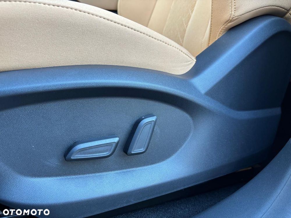 MG HS 1.5T HEV+ Excite - 16