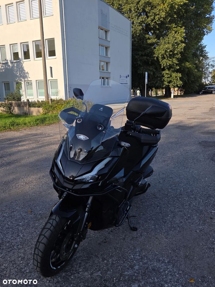 Honda ADV350