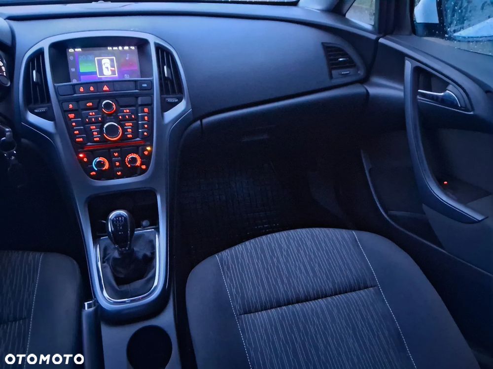 Opel Astra 1.6 Business EU6 - 27