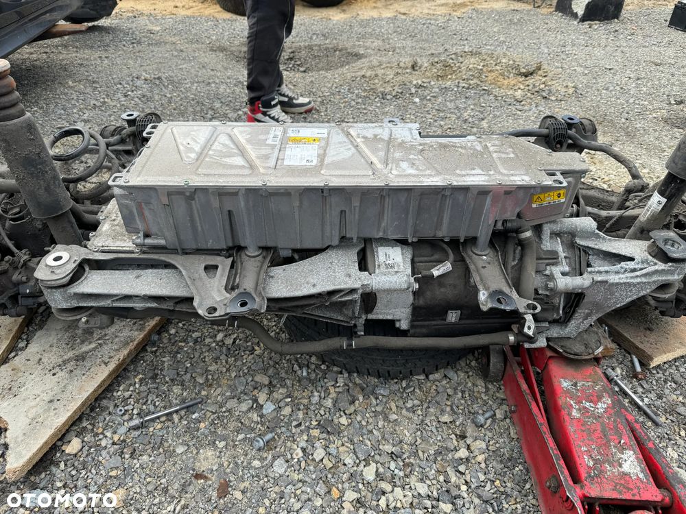 PRZETWORNICA INVERTER BMW F45 42013606 5A17797