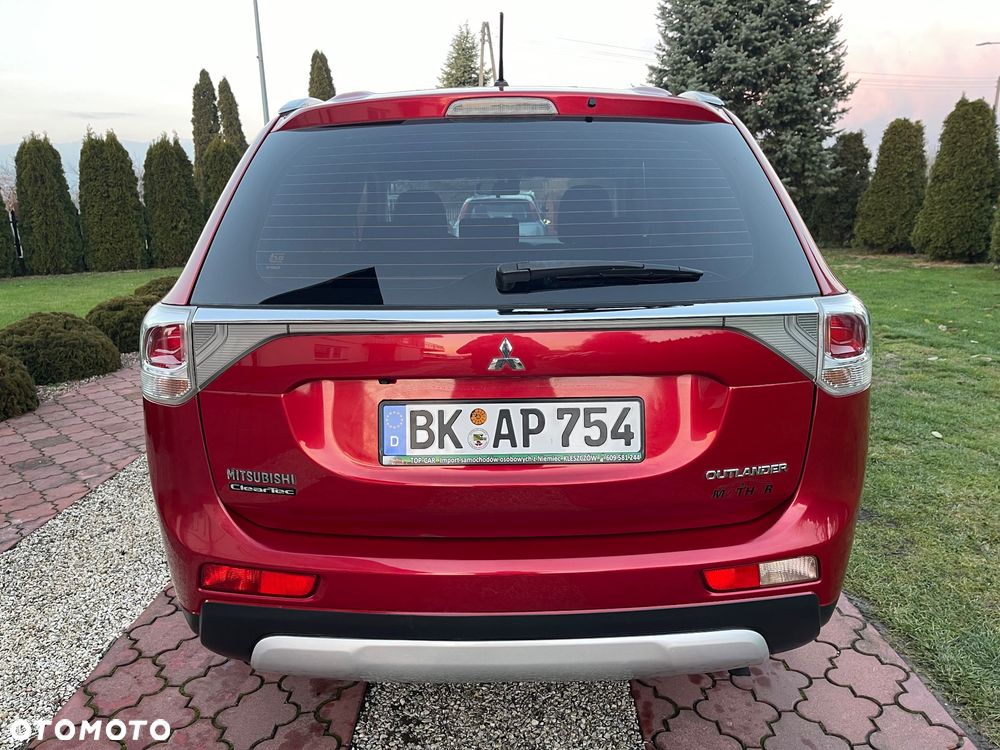 Mitsubishi Outlander 2.0 Intense + 2WD - 5