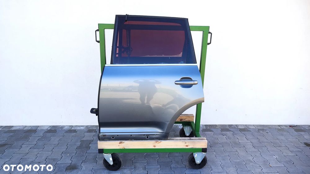 VW TOUAREG 7L 03-06R DRZWI LEWY TYL LD7Z