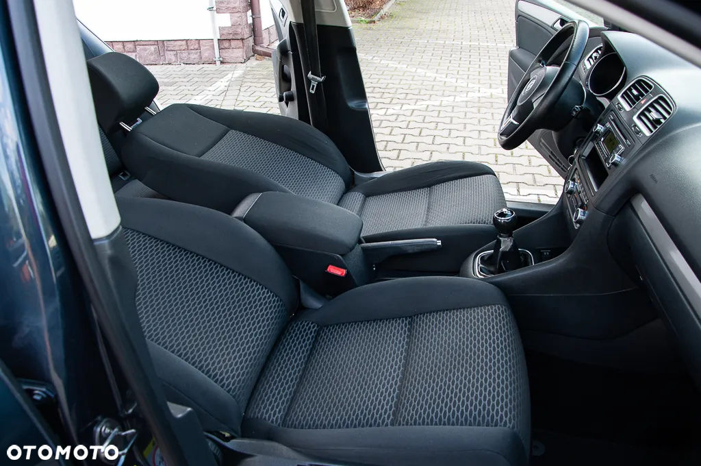 Volkswagen Golf 1.6 Edition - 20
