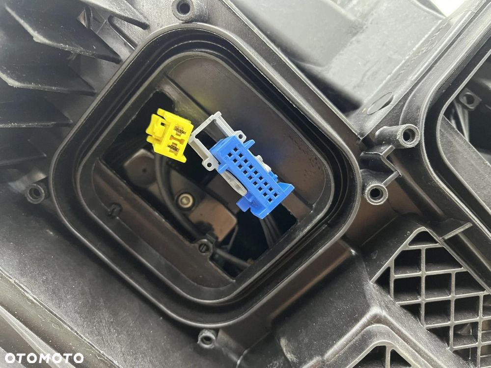 Lampa reflektor Mercedes Vito w447 14-23r. LEWA przednia LED INTELLIGENT Light System ILS lewy przód - 14