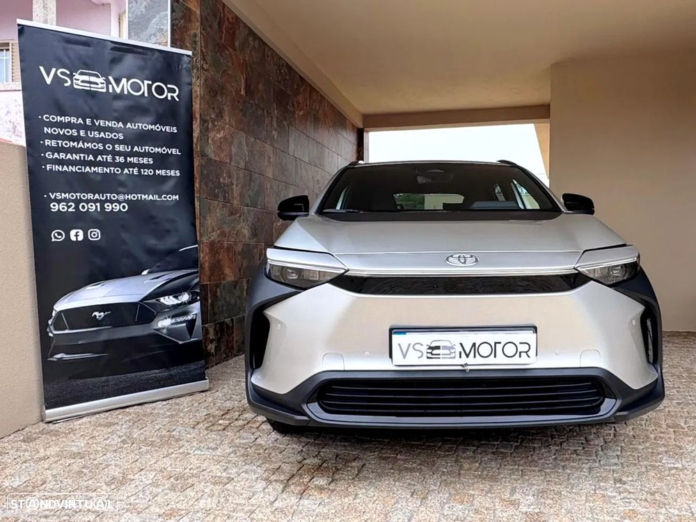 Toyota bZ4X 71,4 kWh Premium - 2