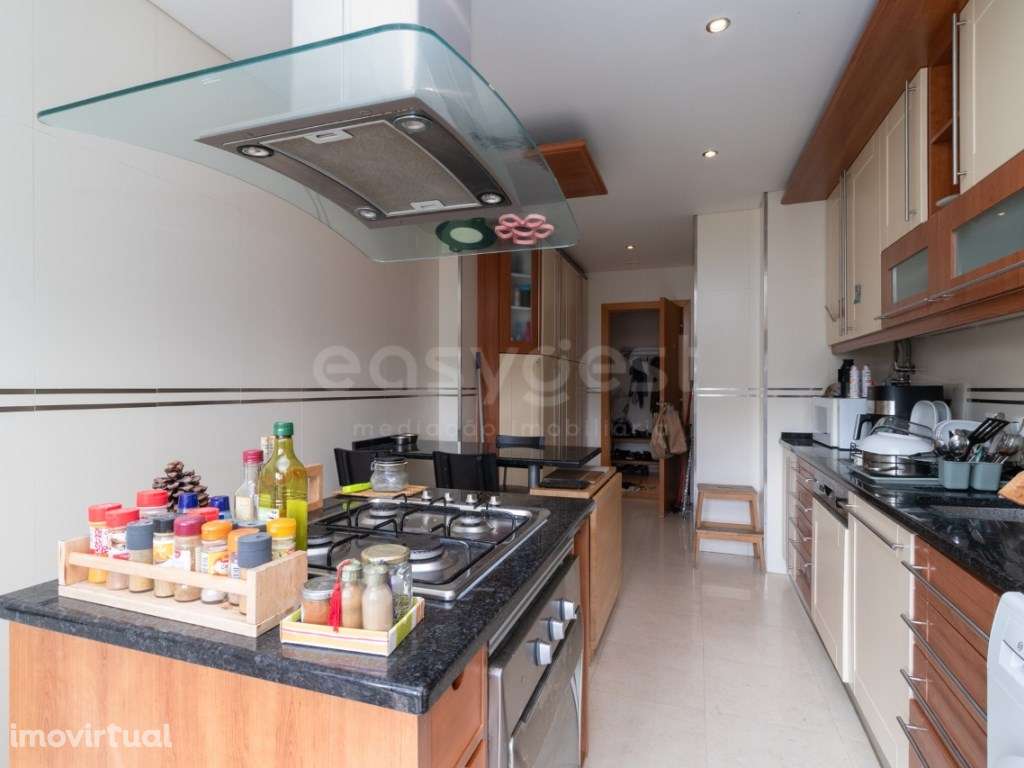 Apartamento T2 no Seixal com garagem box e arrecadação - Grande imagem: 5/28