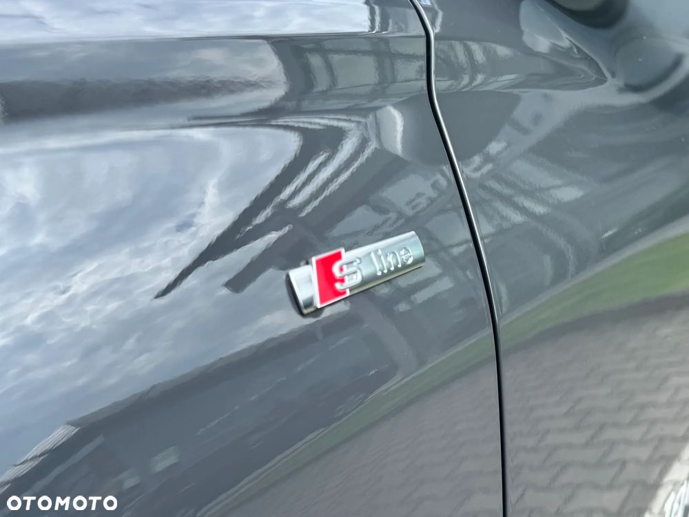 Audi Q6 e-tron - 6