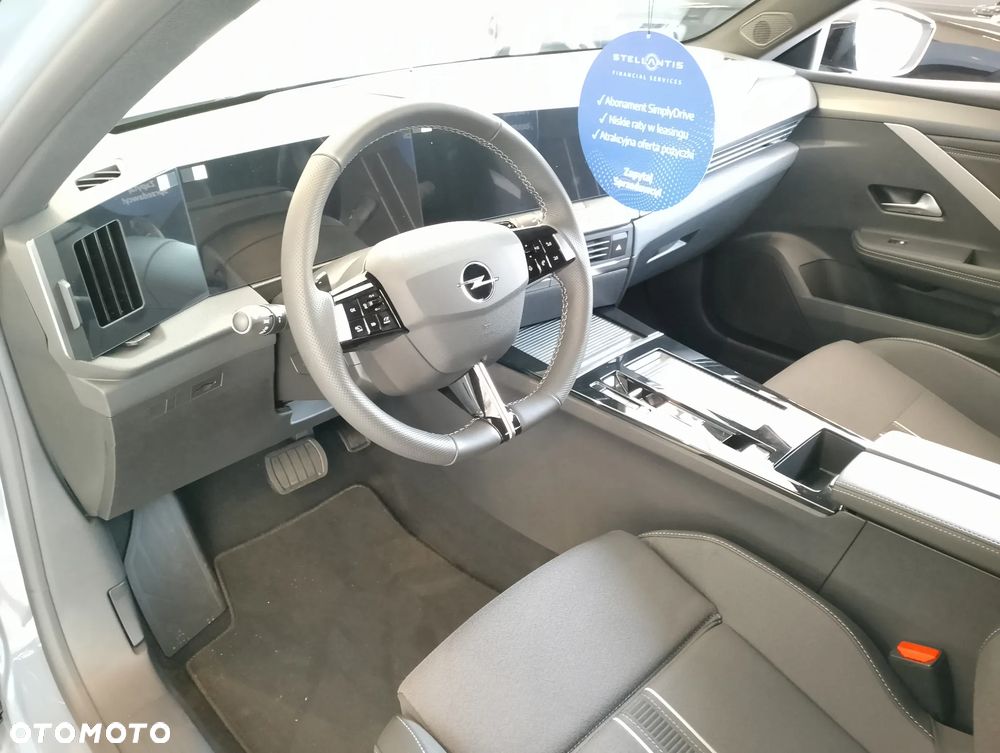 Opel Astra 1.2 T mHEV GS eDTC - 11
