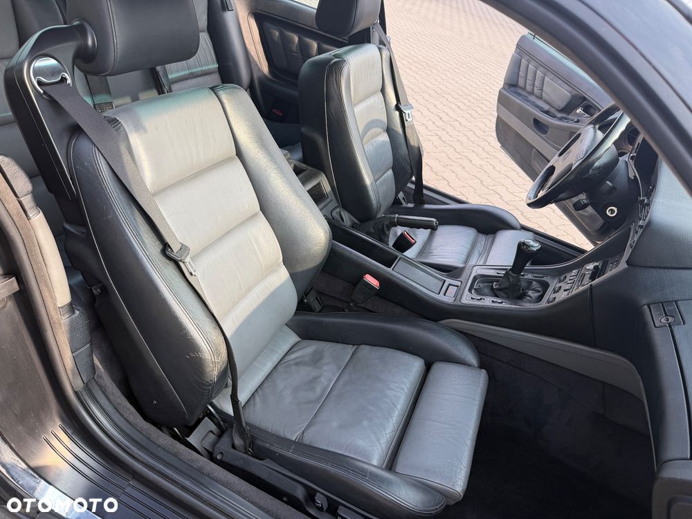 BMW Seria 8 - 14