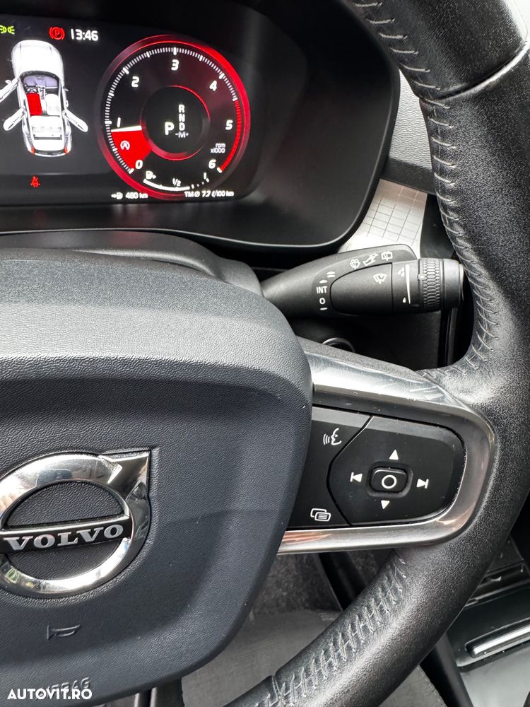 Volvo XC 40 D3 Momentum - 12