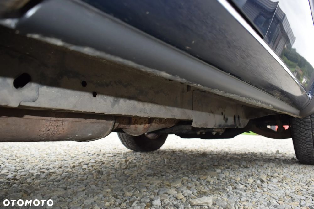 Jeep Cherokee 2.5L CRD Sport - 13