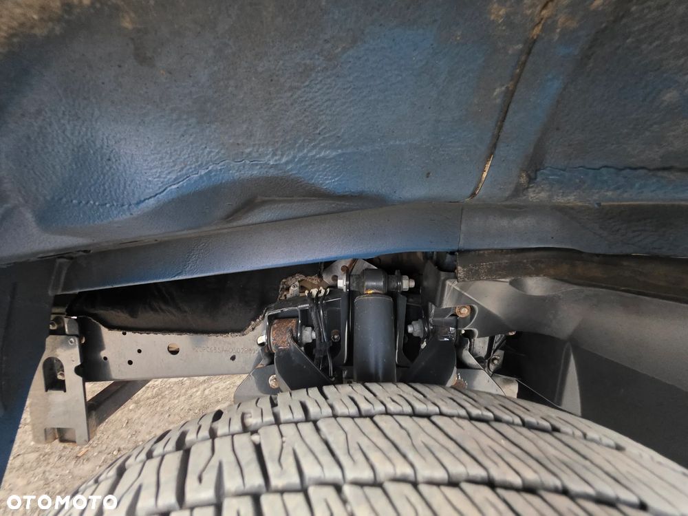 Iveco Daily 35c-15 Kontener 4.20 M + Winda ! Super Stan  ! 3.0 HPI  ! 150 Km ! - 7