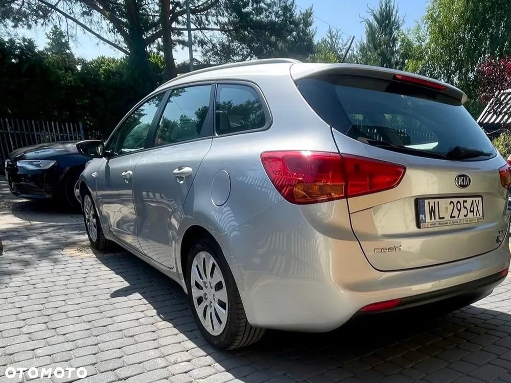 Kia Ceed 1.6 CRDi M - 4