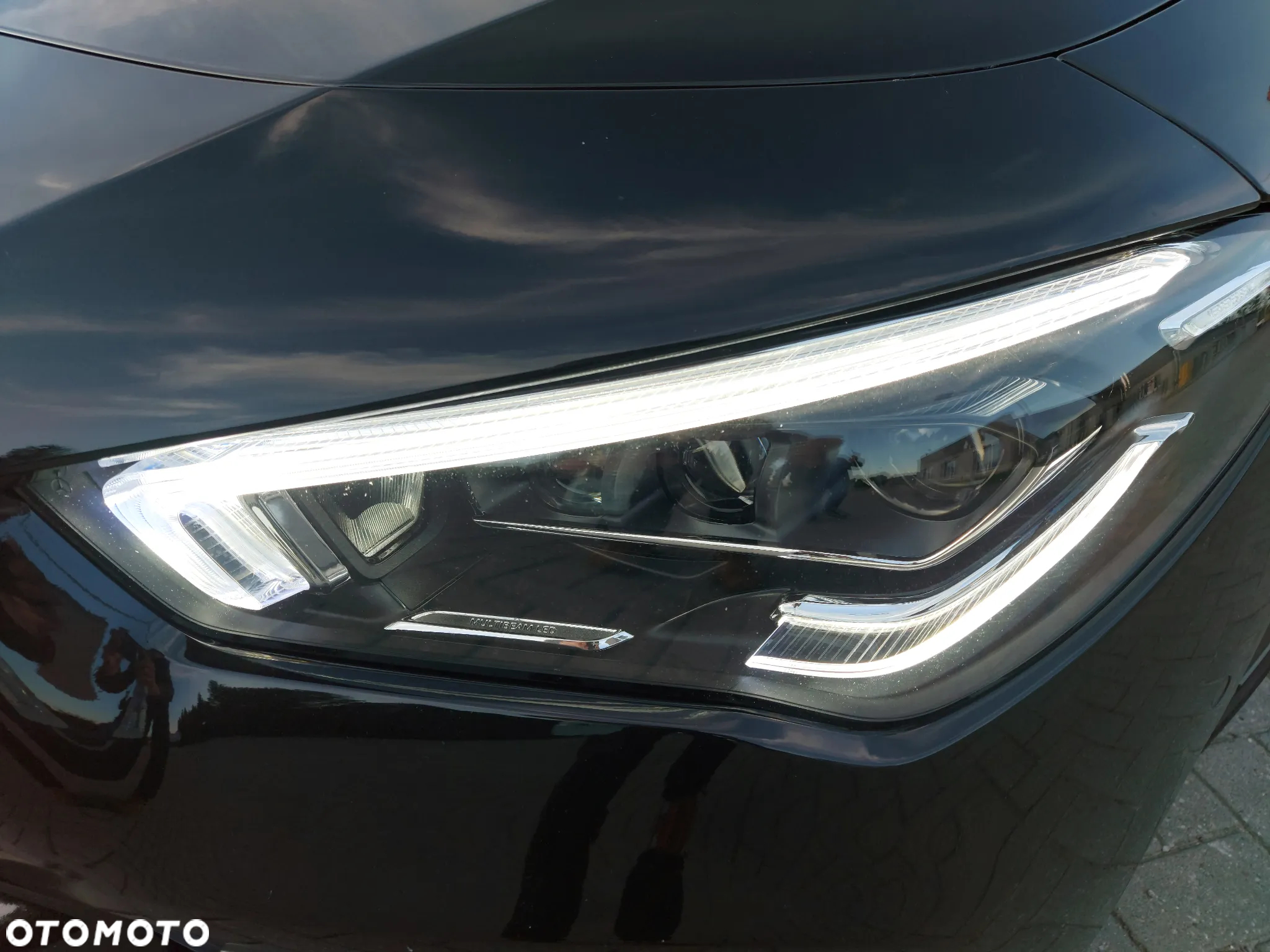 Mercedes-Benz CLA 200 d 8G-DCT AMG Line - 3