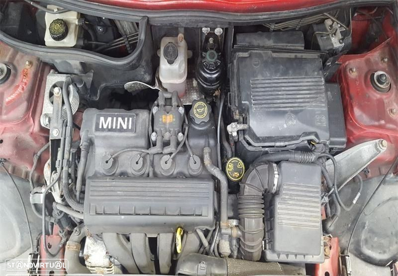 Mini Cooper 1.6i de 2001 disponível para peças - 5