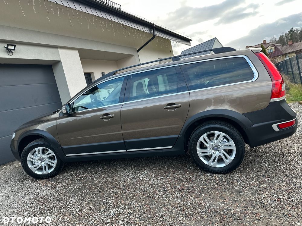 Volvo XC 70 - 22