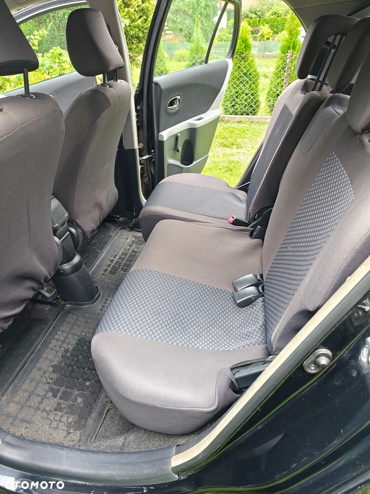 Toyota Yaris 1.33 Luna - 4