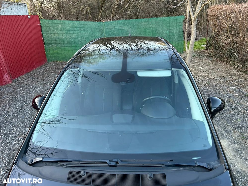 Opel Zafira - 4