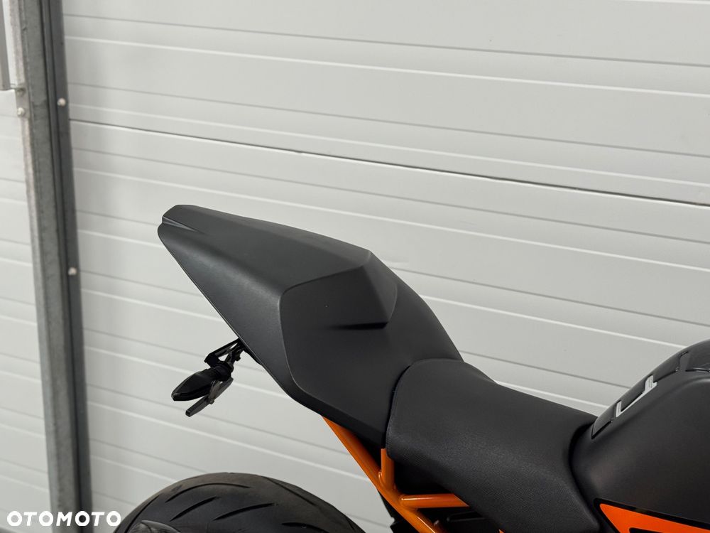 KTM RC 125 - 4