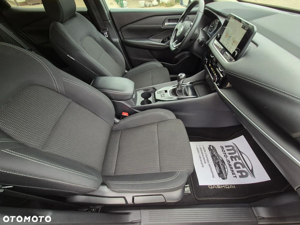 Nissan Qashqai 1.3 DIG-T Tekna - 21