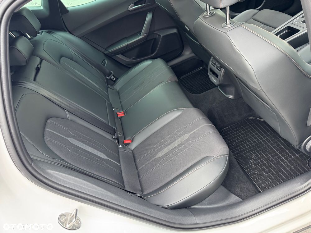 Cupra Formentor VZ 1.4 e-Hybrid DSG - 29