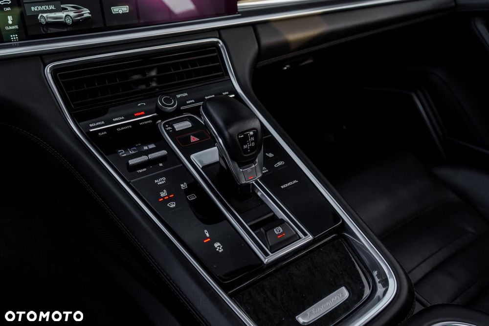 Porsche Panamera Turbo S E-Hybrid - 25