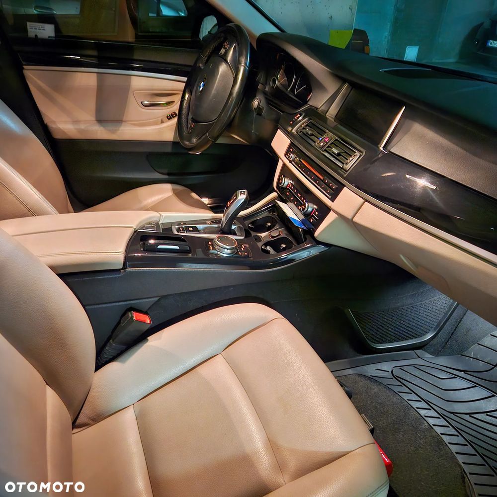 BMW Seria 5 520d - 9