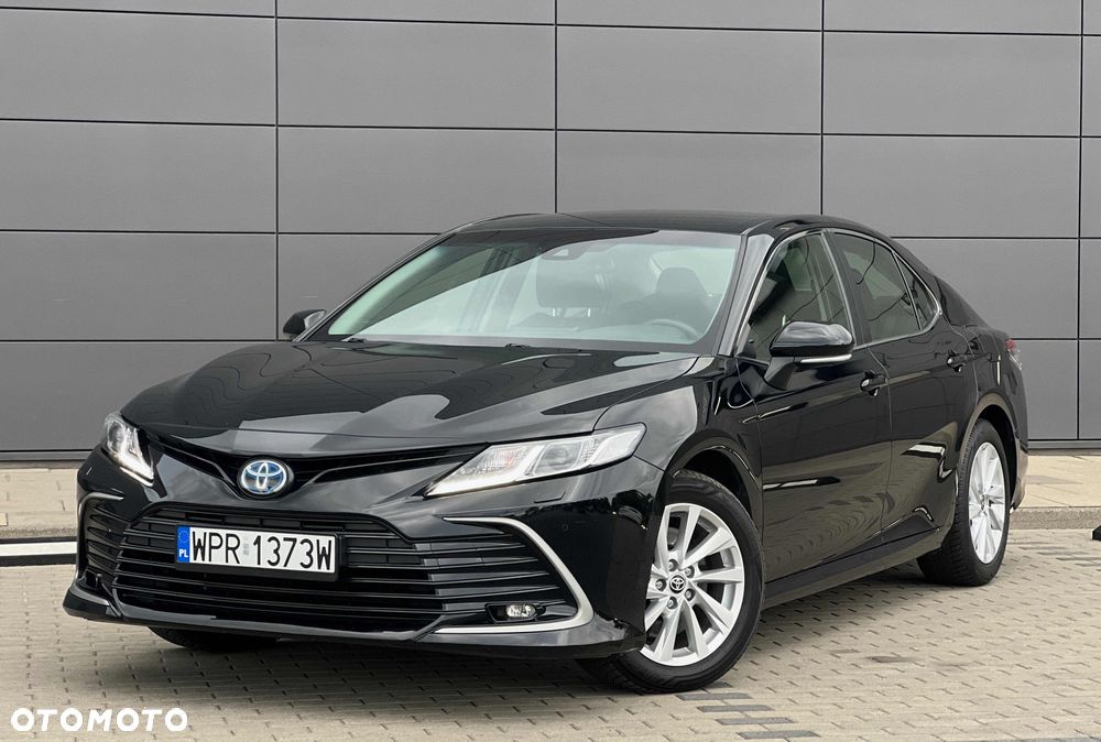 Toyota Camry 2.5 Hybrid Comfort CVT - 2