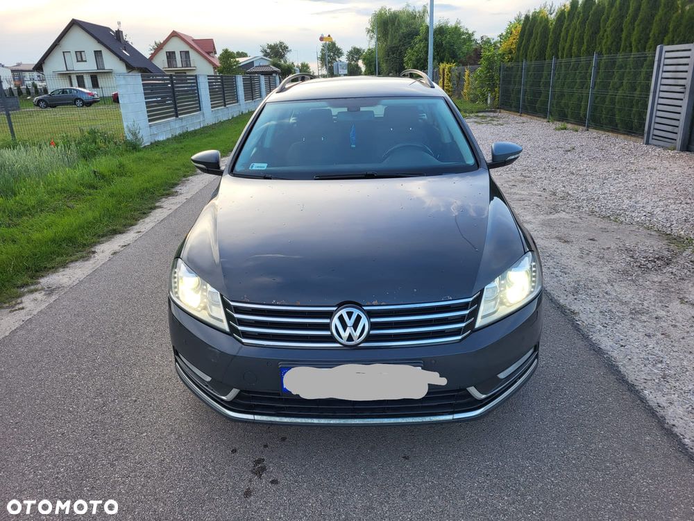 Volkswagen Passat 2.0 TDI Highline - 14