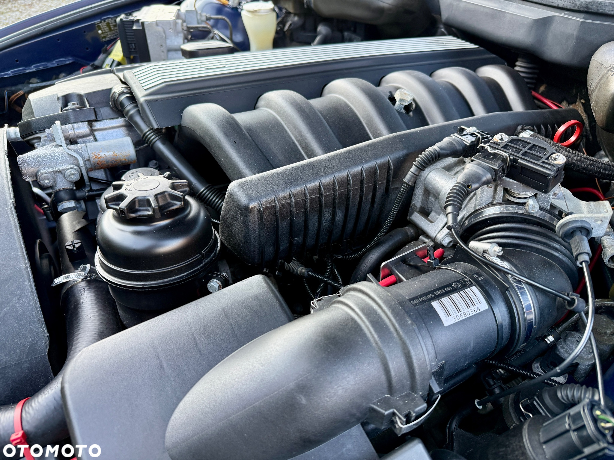 BMW Seria 5 523i - 29