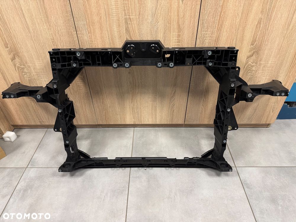 Honda Cr-v VI 22- pas przód wzmocnienie