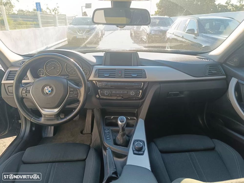 BMW 320 d Edition Luxury Line Purity - 18