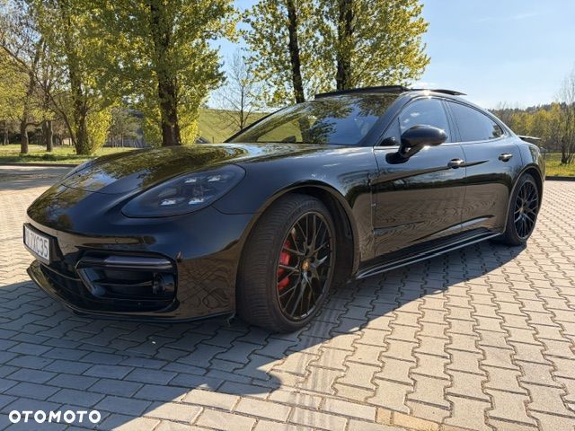Porsche Panamera GTS - 6