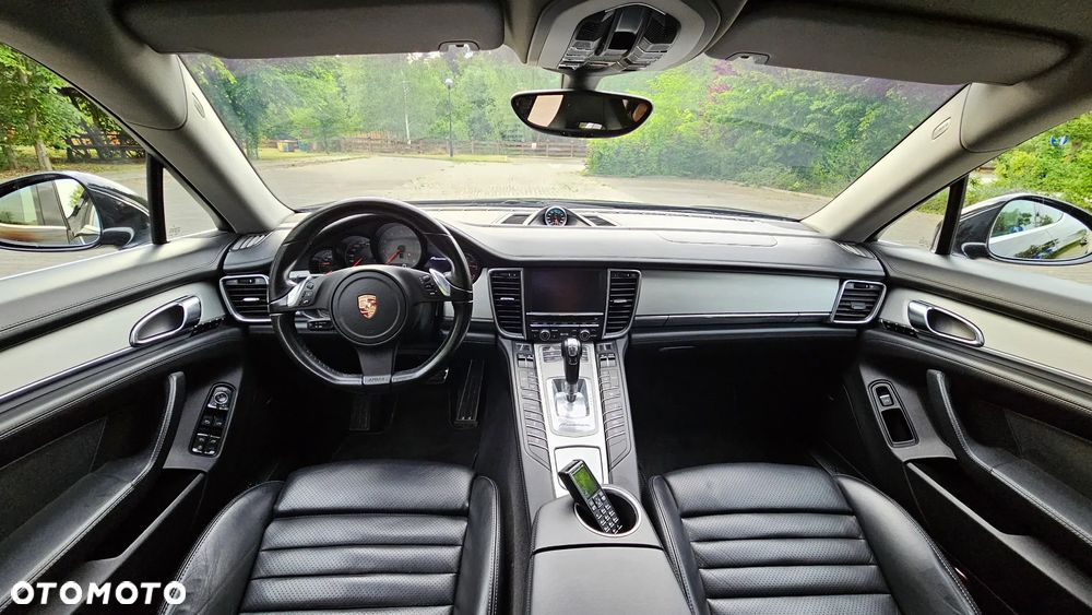 Porsche Panamera S PDK - 7