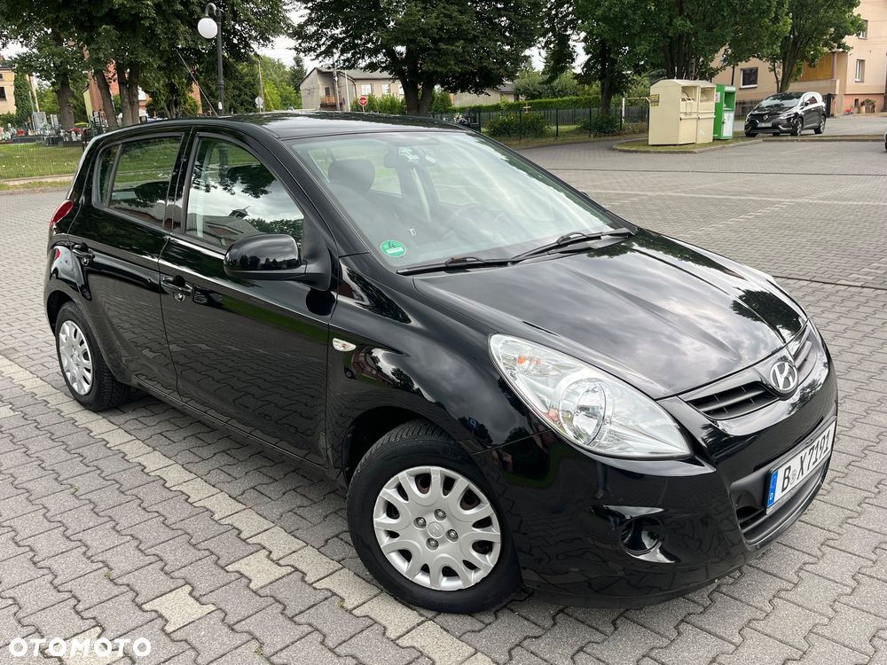 Hyundai i20 1.2 FIFA WM Edition - 10