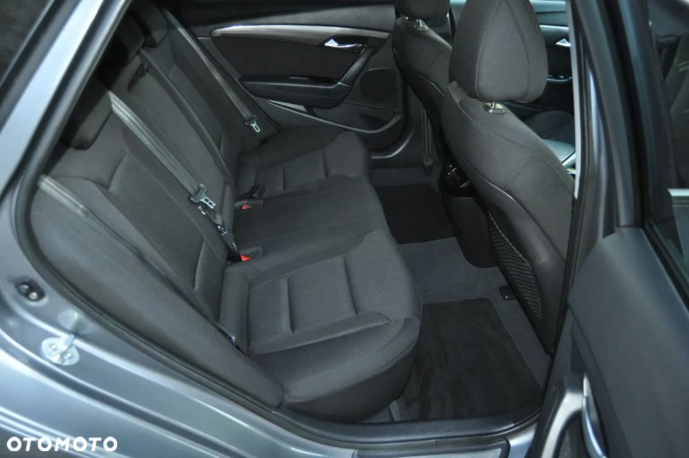 Hyundai i40 2.0 GDI Style - 10