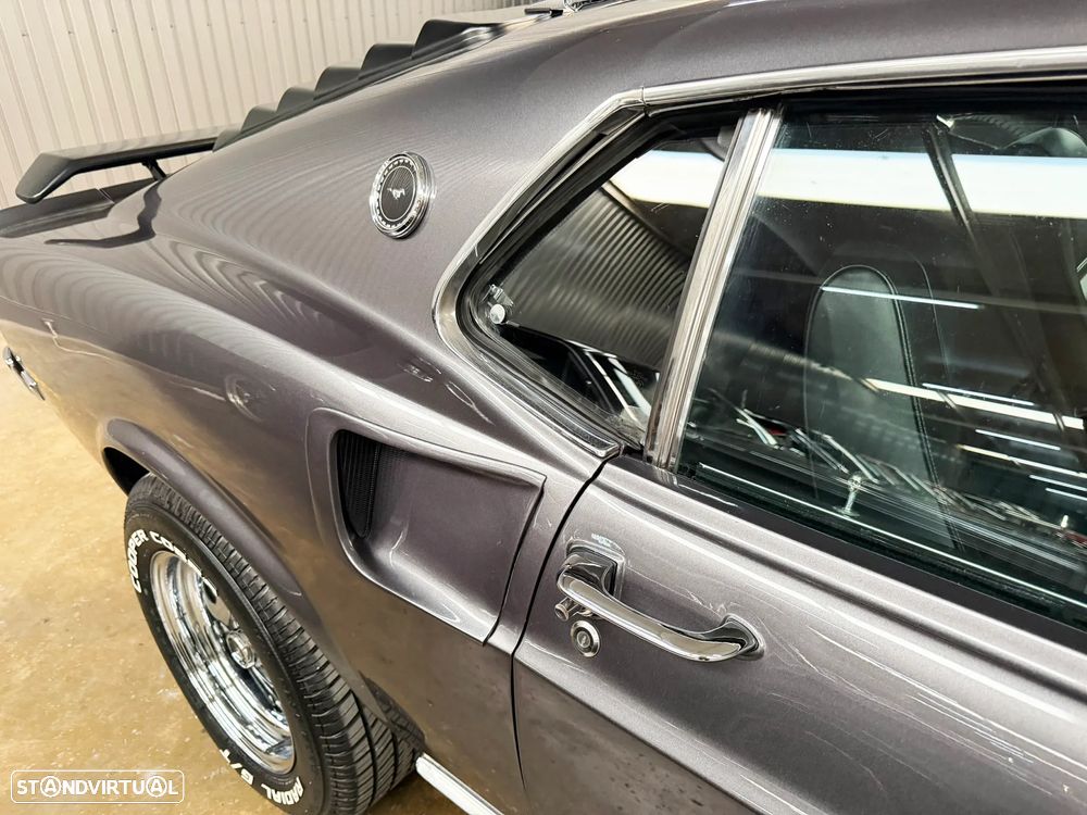 Ford Mustang - 55
