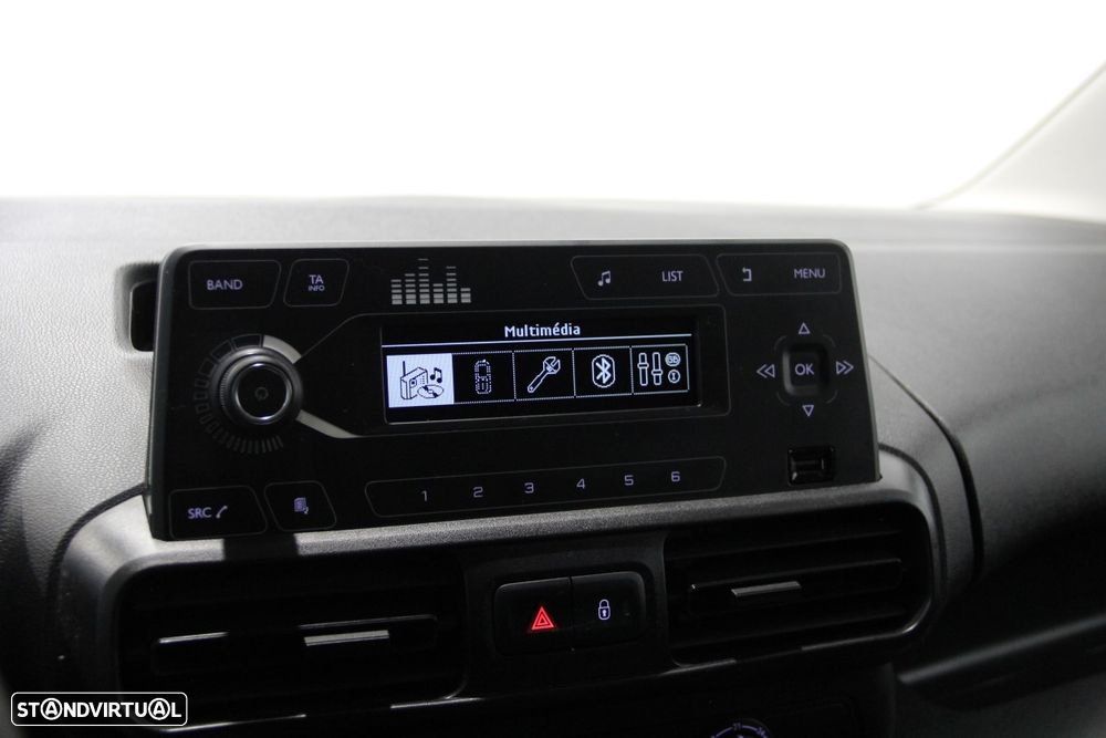 Peugeot 1.6 BlueHDi L1 Pro - 16