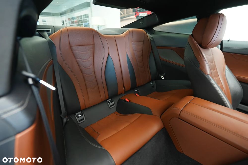 BMW Seria 8 840d xDrive - 11