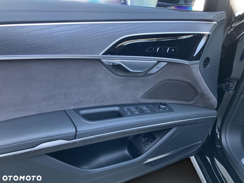 Audi A8 60 TFSI e Quattro Tiptronic - 11