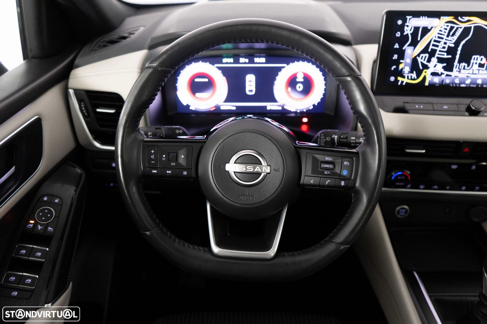 Nissan Qashqai 1.3 DIG-T N-Connecta LED+TT+SKY - 29
