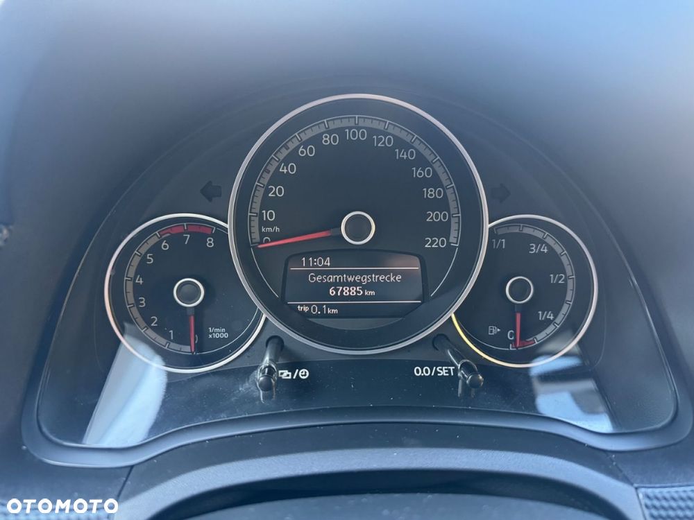 Volkswagen up! 1.0 move - 16