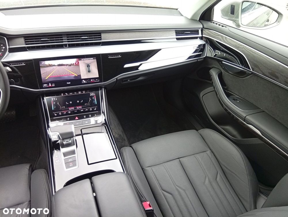 Audi A8 - 15