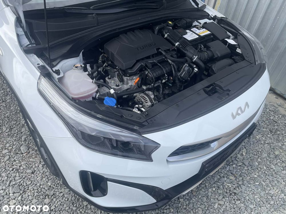 Kia XCeed 1.0 T-GDI L Business Line - 16