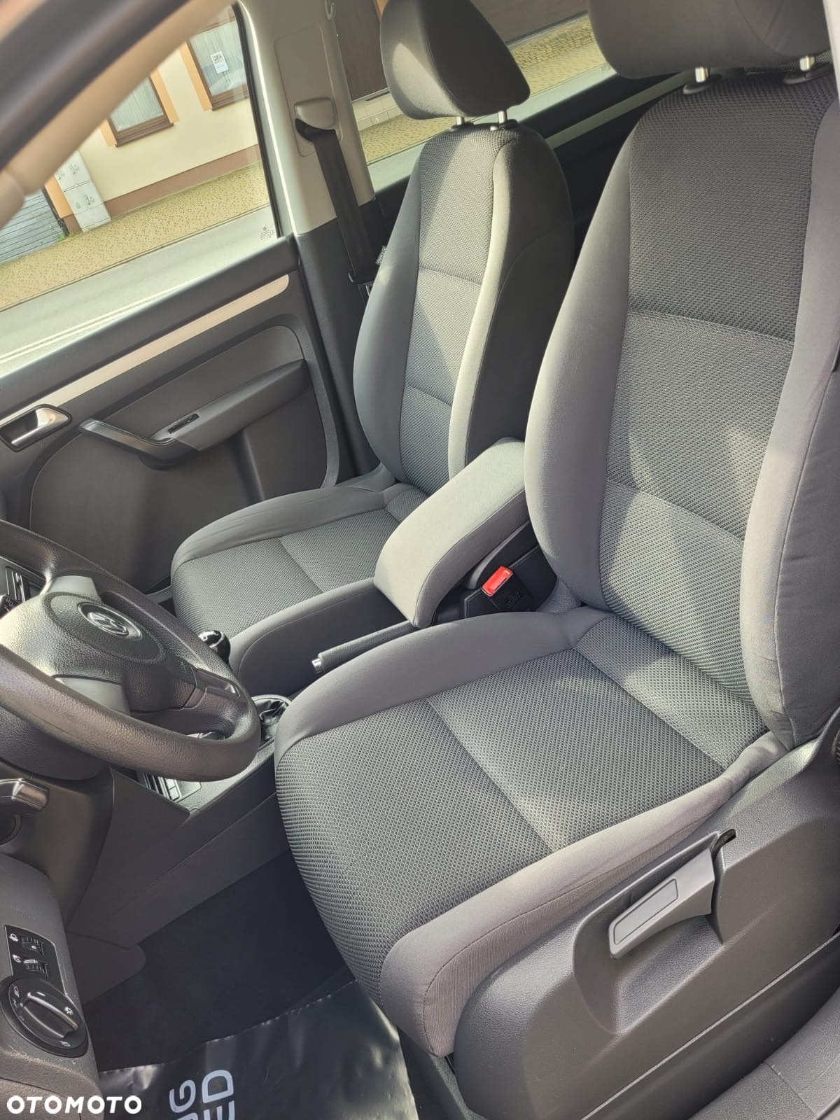 Volkswagen Touran 1.2 TSI BlueMot Comfortline - 13
