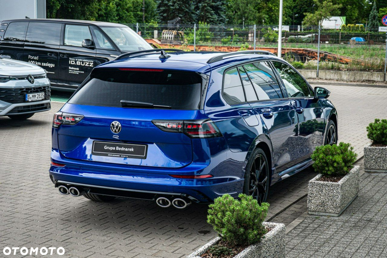 Volkswagen Golf - 13