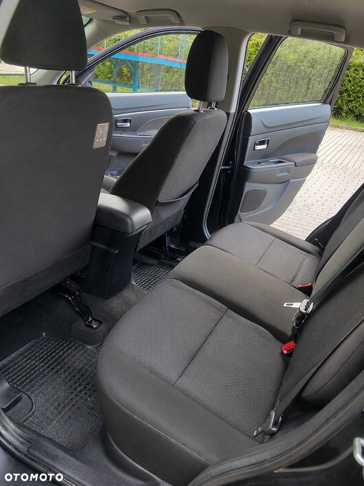 Mitsubishi ASX 1.6 ARCTIC - 12