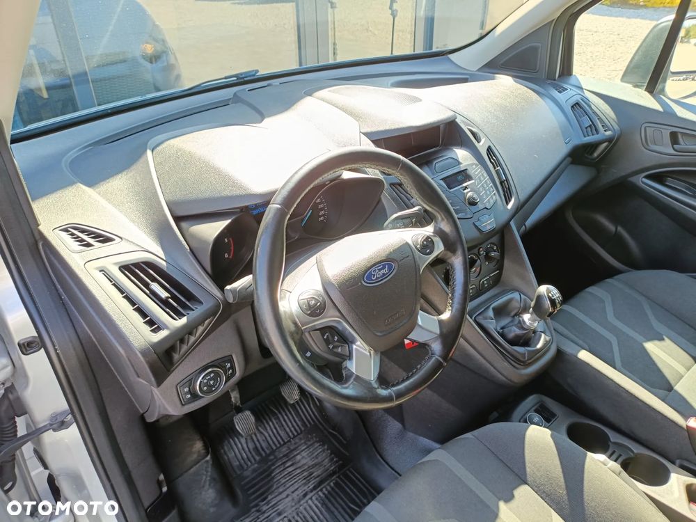 Ford Transit Connect - 14