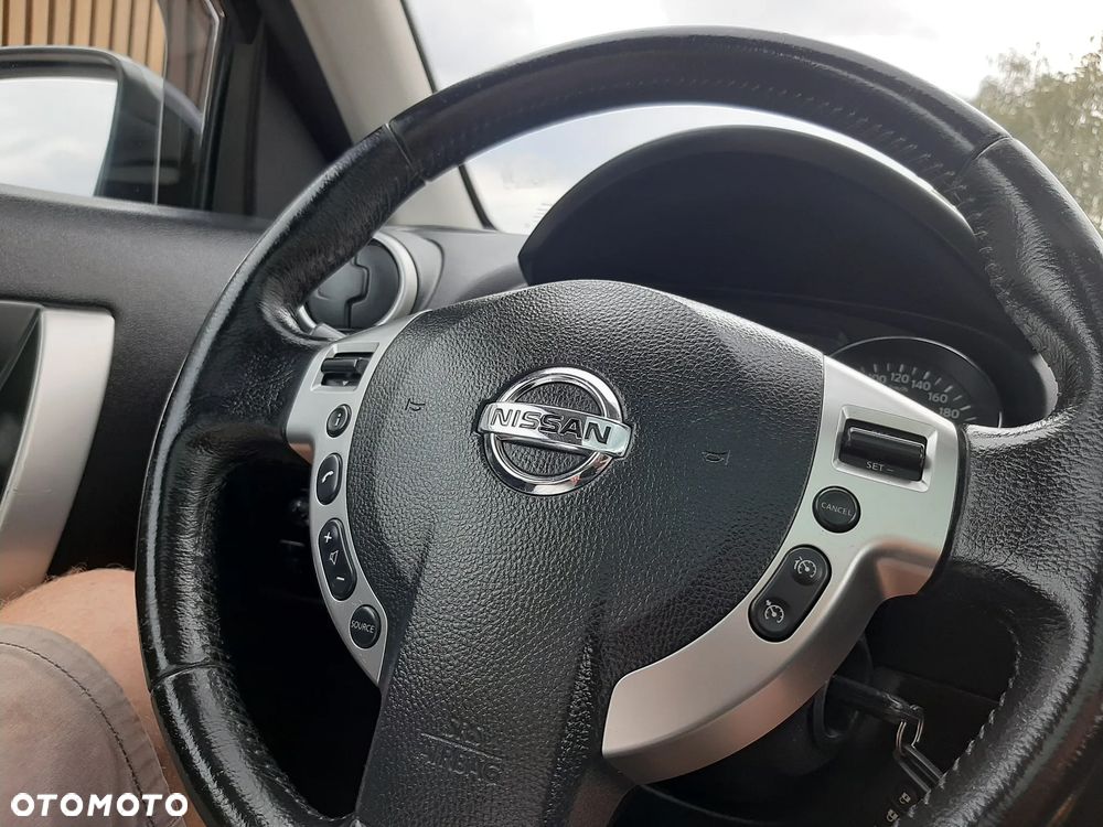 Nissan Qashqai 1.6 visia - 27